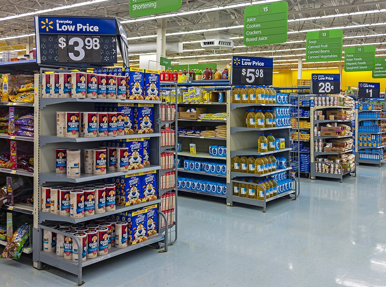 Endcaps_at_a_Wal-Mart